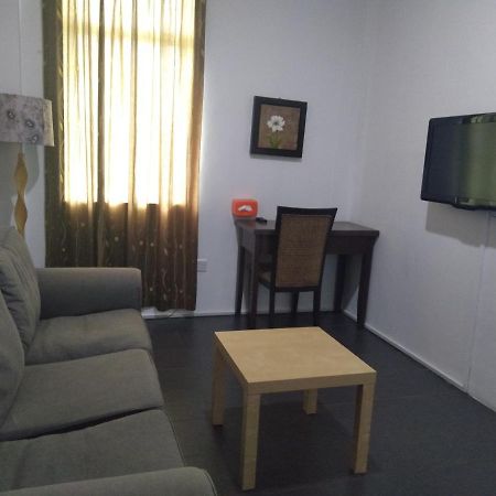 Ginasuite Kompleks27 Hotel Μπαντάρ Σερί Μπεγκαβάν Εξωτερικό φωτογραφία
