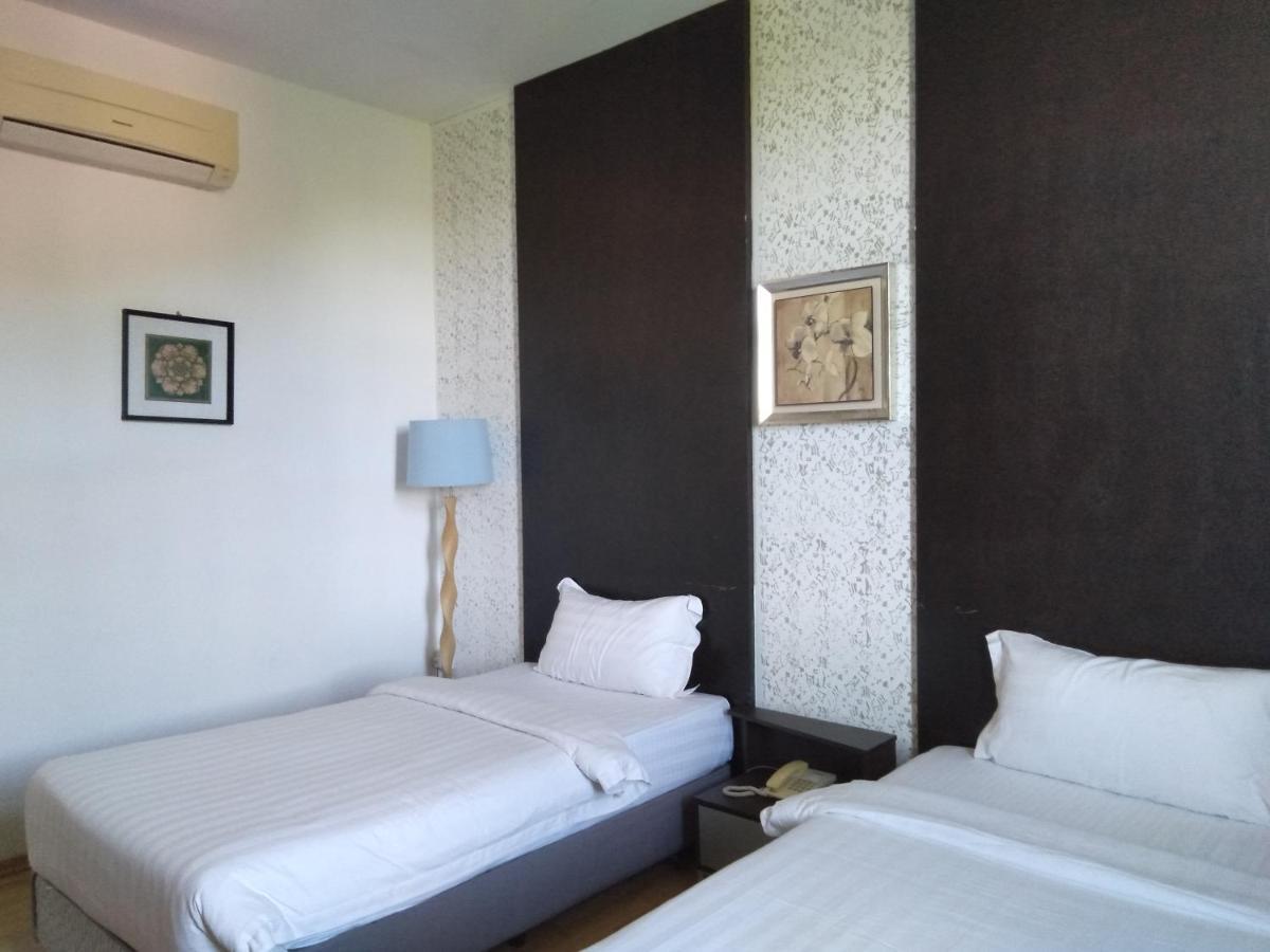Ginasuite Kompleks27 Hotel Μπαντάρ Σερί Μπεγκαβάν Εξωτερικό φωτογραφία