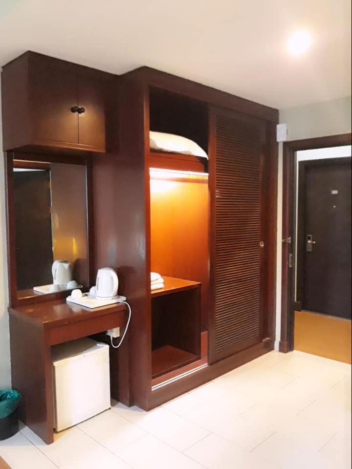 Ginasuite Kompleks27 Hotel Μπαντάρ Σερί Μπεγκαβάν Εξωτερικό φωτογραφία